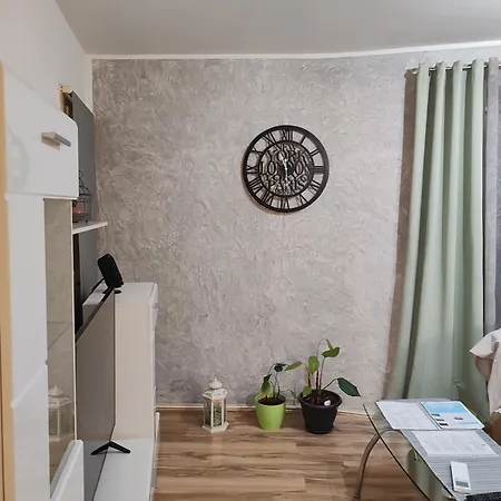 Apartment 1900 *