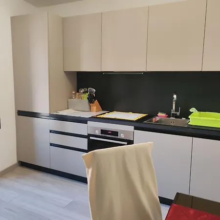1900 Apartment